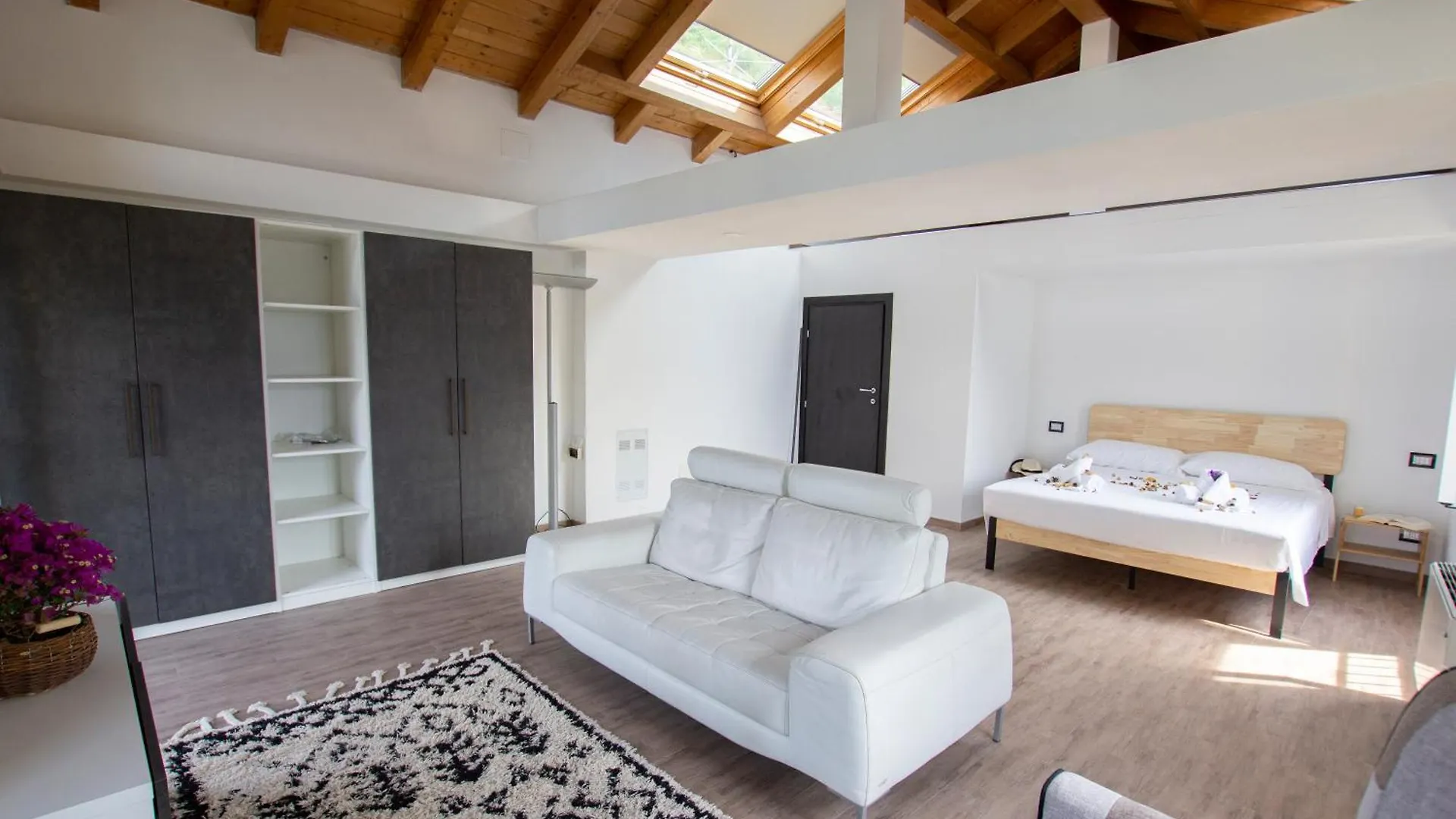 Ca' Lala Apartment Lezzeno 0*,