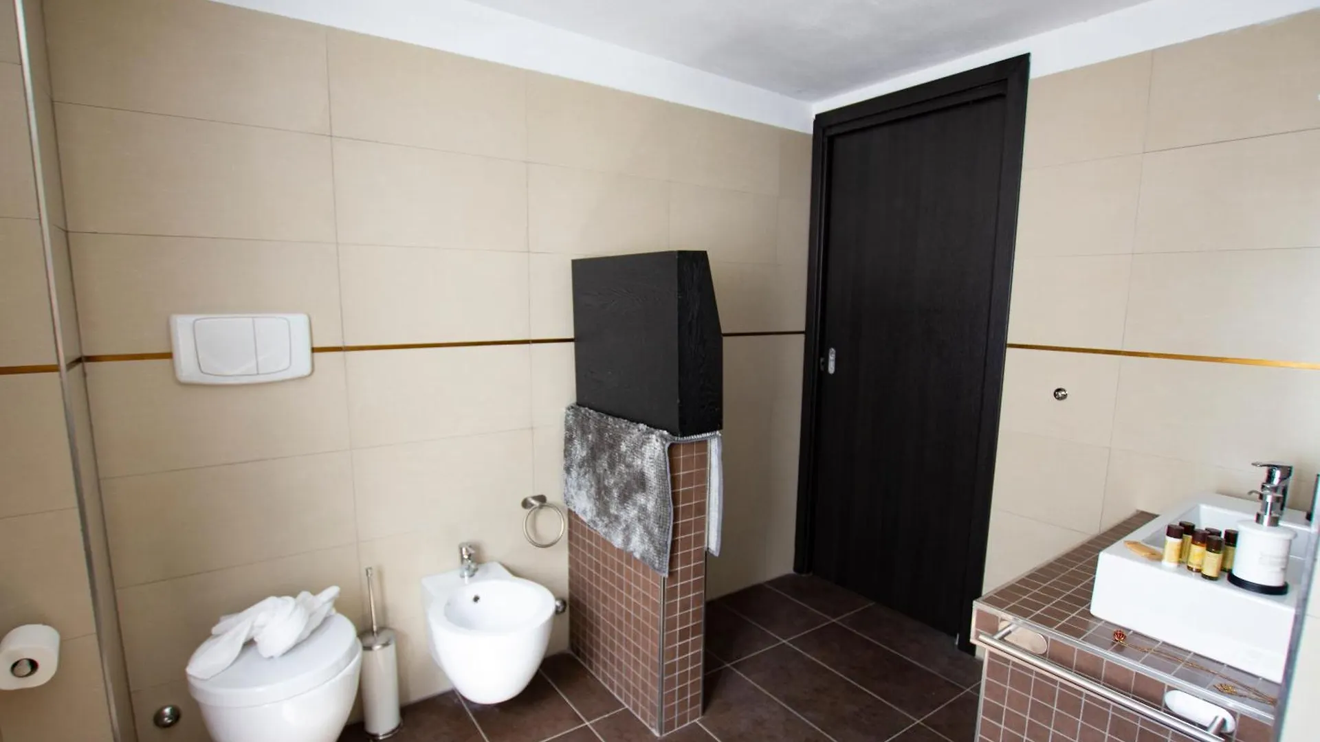 Ca' Lala Apartment Lezzeno Italy