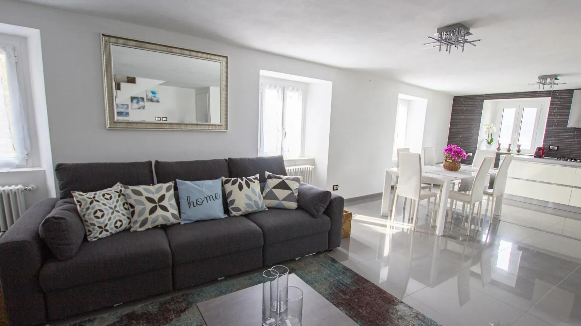 Ca' Lala Apartment Lezzeno Italy